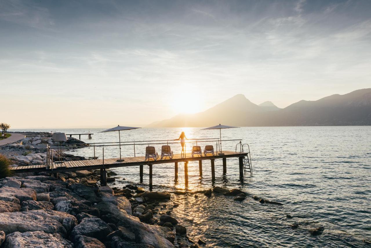 Hotel Orione - Lake Front Hotel Brenzone sul Garda Εξωτερικό φωτογραφία