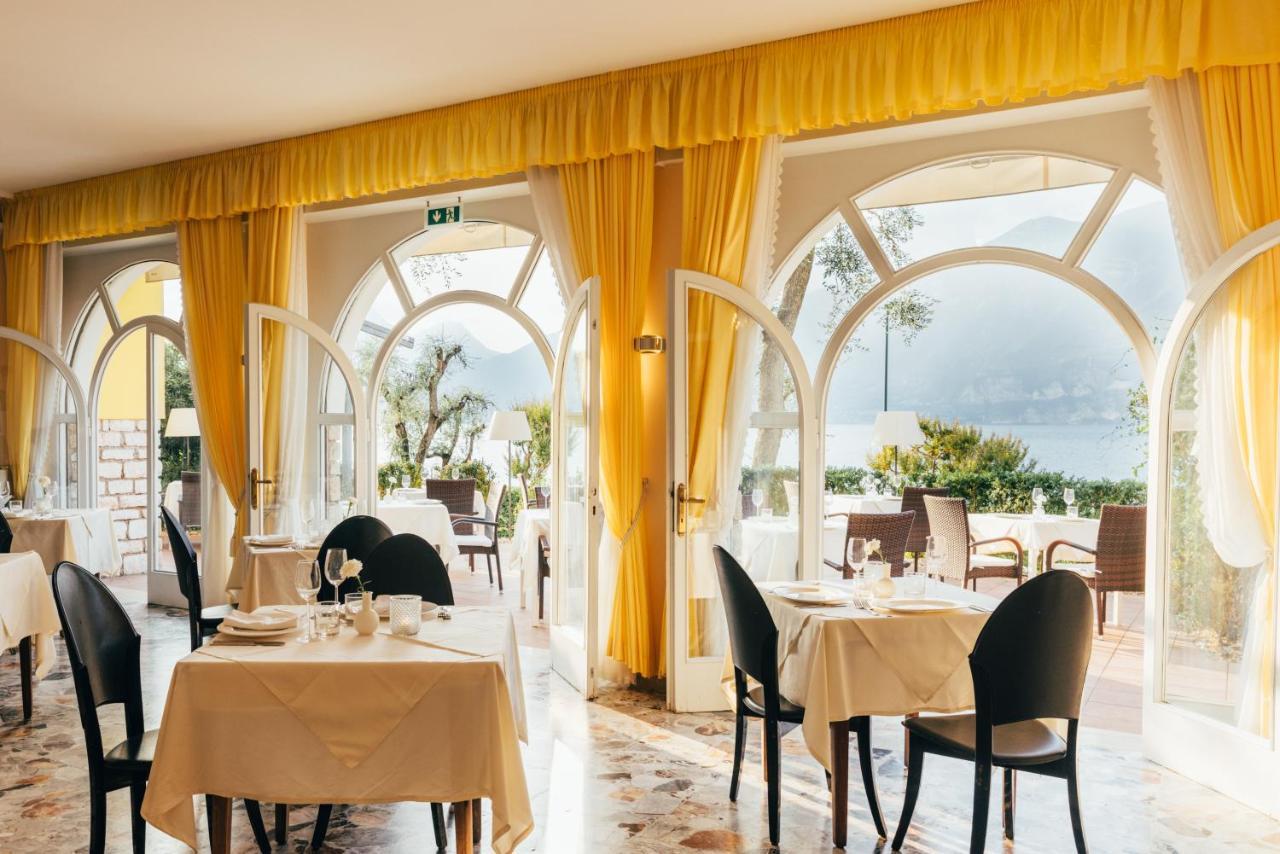 Hotel Orione - Lake Front Hotel Brenzone sul Garda Εξωτερικό φωτογραφία