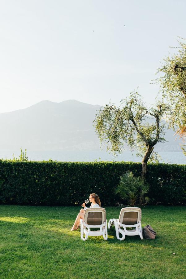 Hotel Orione - Lake Front Hotel Brenzone sul Garda Εξωτερικό φωτογραφία