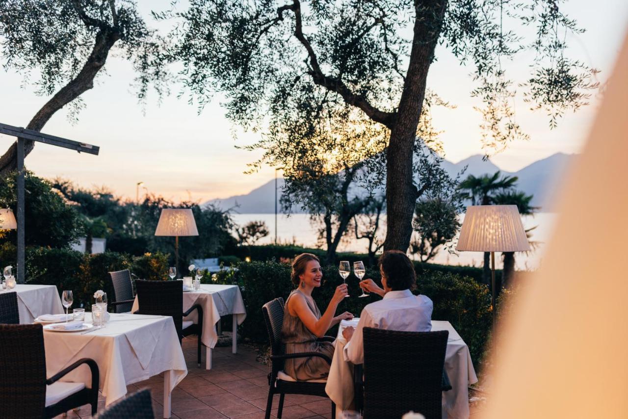 Hotel Orione - Lake Front Hotel Brenzone sul Garda Εξωτερικό φωτογραφία