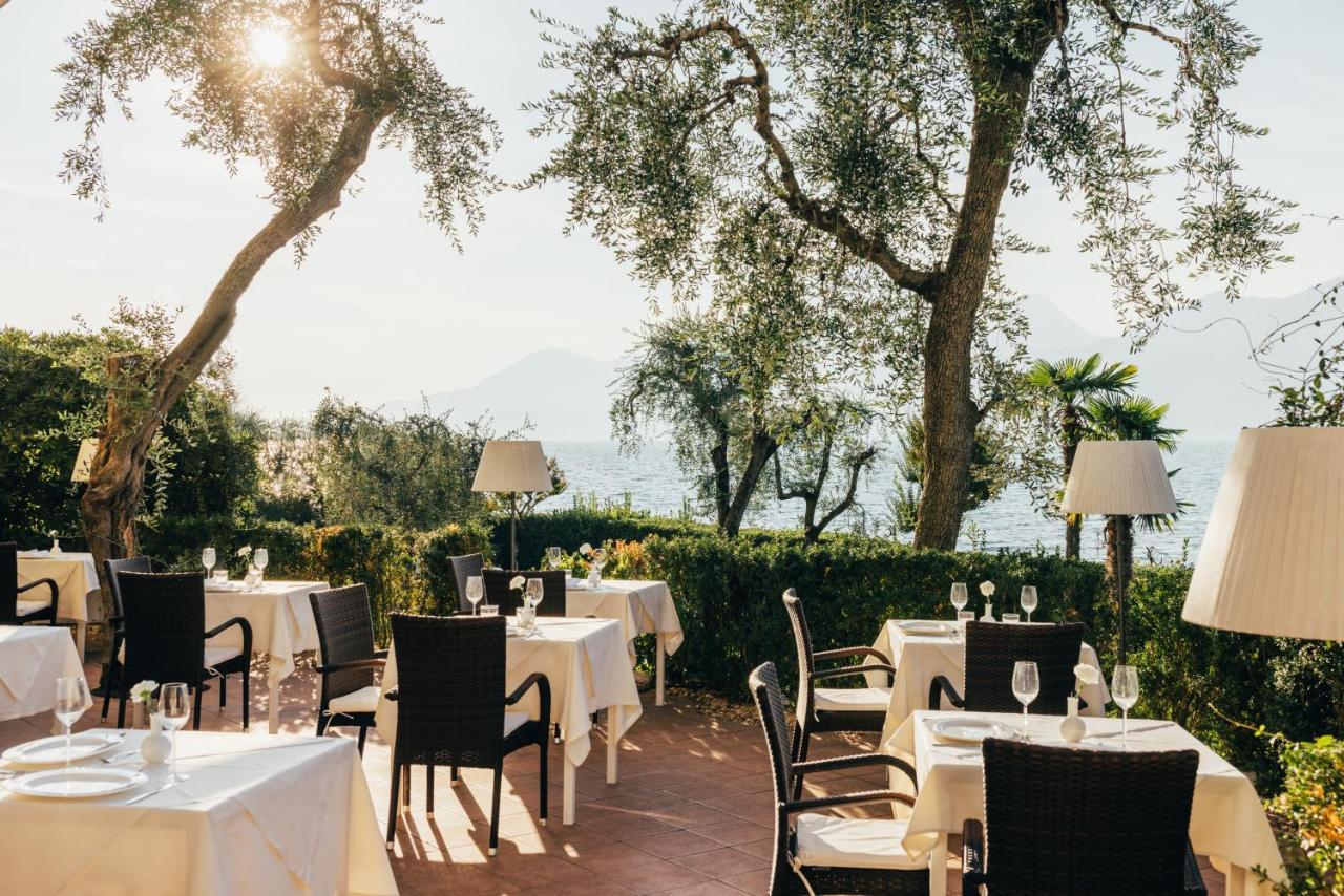 Hotel Orione - Lake Front Hotel Brenzone sul Garda Εξωτερικό φωτογραφία