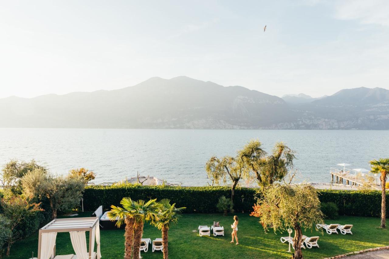 Hotel Orione - Lake Front Hotel Brenzone sul Garda Εξωτερικό φωτογραφία