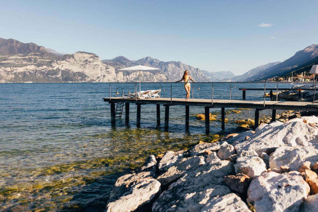 Hotel Orione - Lake Front Hotel Brenzone sul Garda Εξωτερικό φωτογραφία