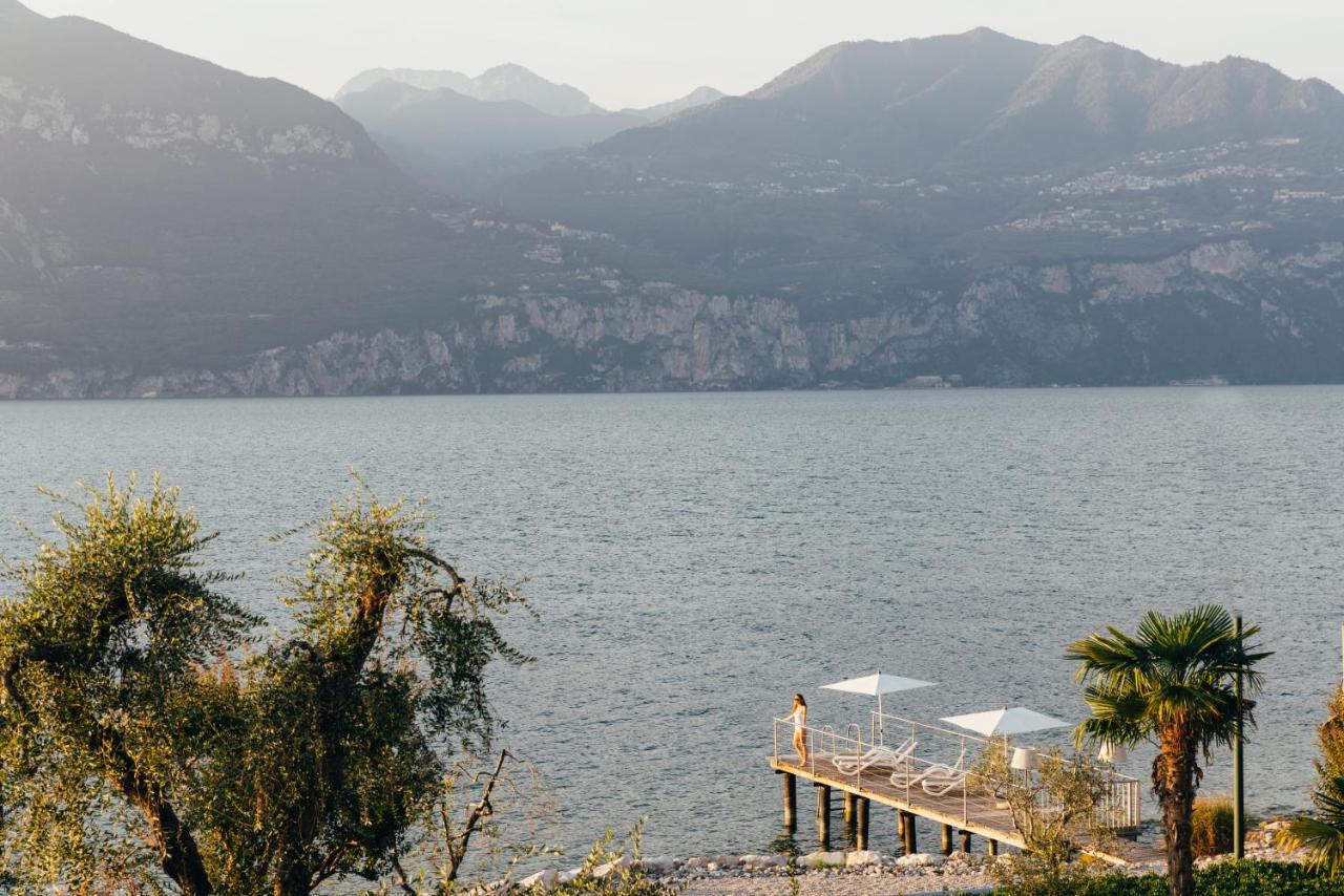 Hotel Orione - Lake Front Hotel Brenzone sul Garda Εξωτερικό φωτογραφία